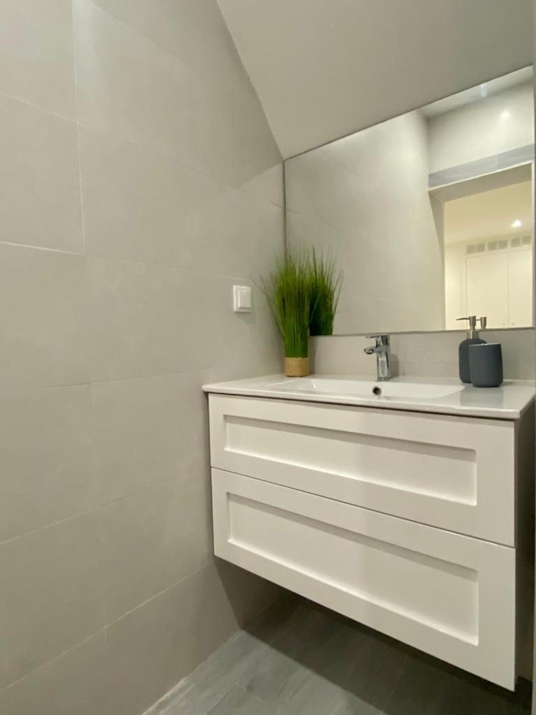 Farmacia Vila Lobos Apartment Lisbon Bagian luar foto